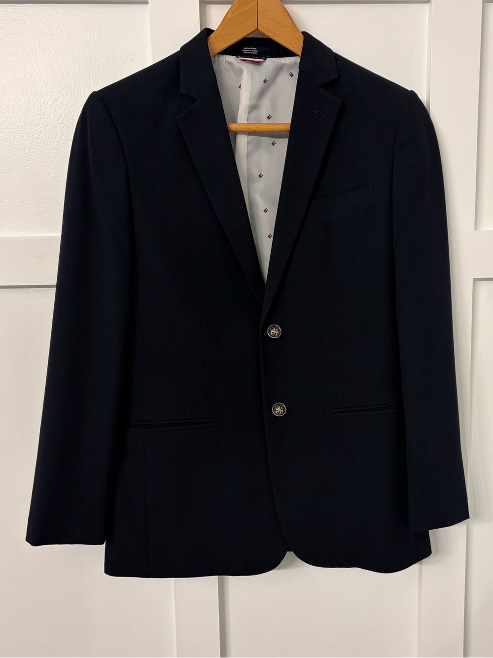 Tommy Hilfiger Classic Boys Navy Blazer - Tailored Two-Button Suit Jacket.